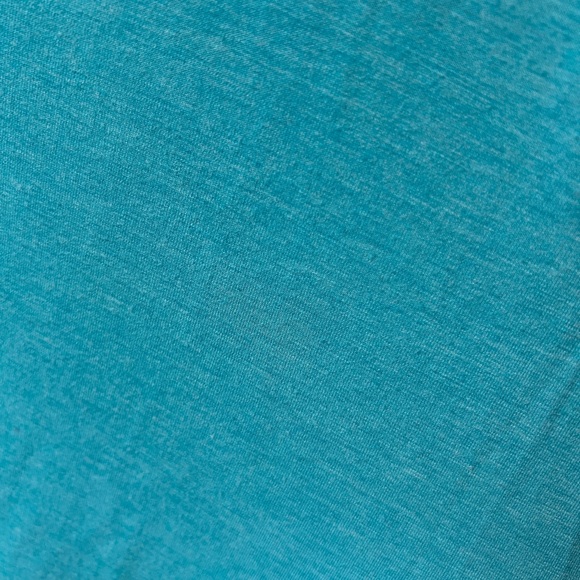 Chlorophylle aqua open-back sports t-shirt in M - Picture 5 of 6